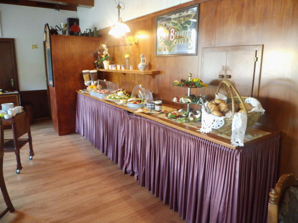 Hotel Zum Lutten Didi Friedeburg 외부 사진