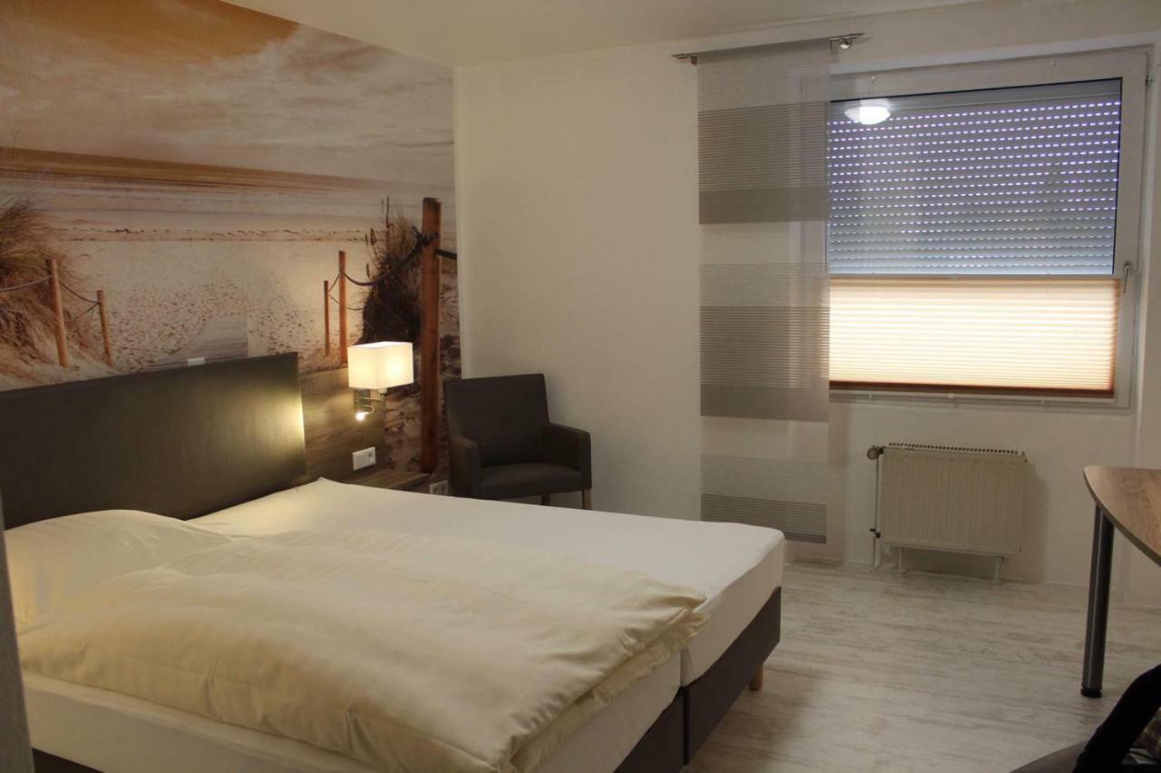 Hotel Zum Lutten Didi Friedeburg 외부 사진